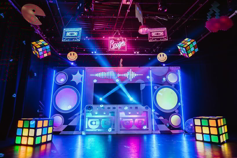 1-Retro Neon Disco- Visual Architects - web upload-January 23, 2019
